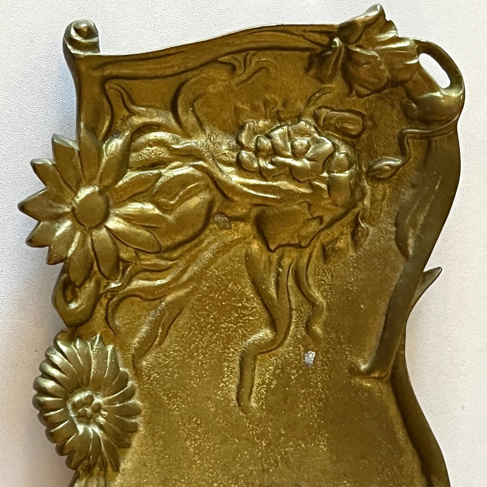 SOLD Art Nouveau Trinket Tray Brass Bronze Dish Vanity Tray Dressing Table Catch - Picture 3 of 8